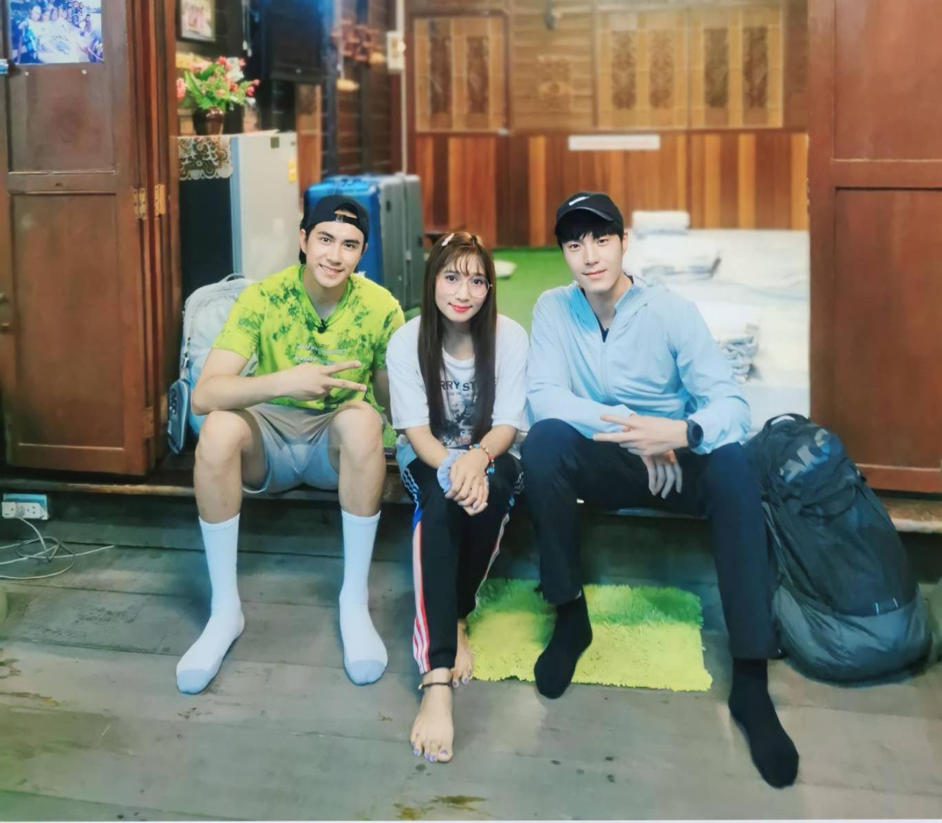 Ban Mae Arom Apartamento Amphawa Quarto foto