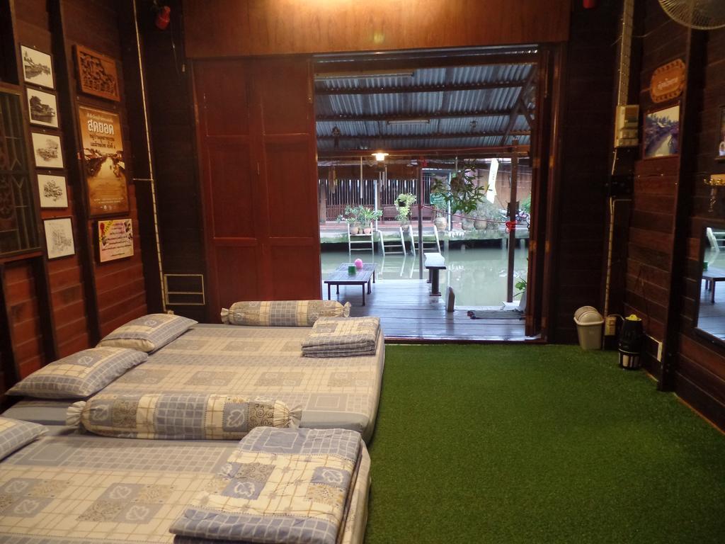 Ban Mae Arom Apartamento Amphawa Exterior foto