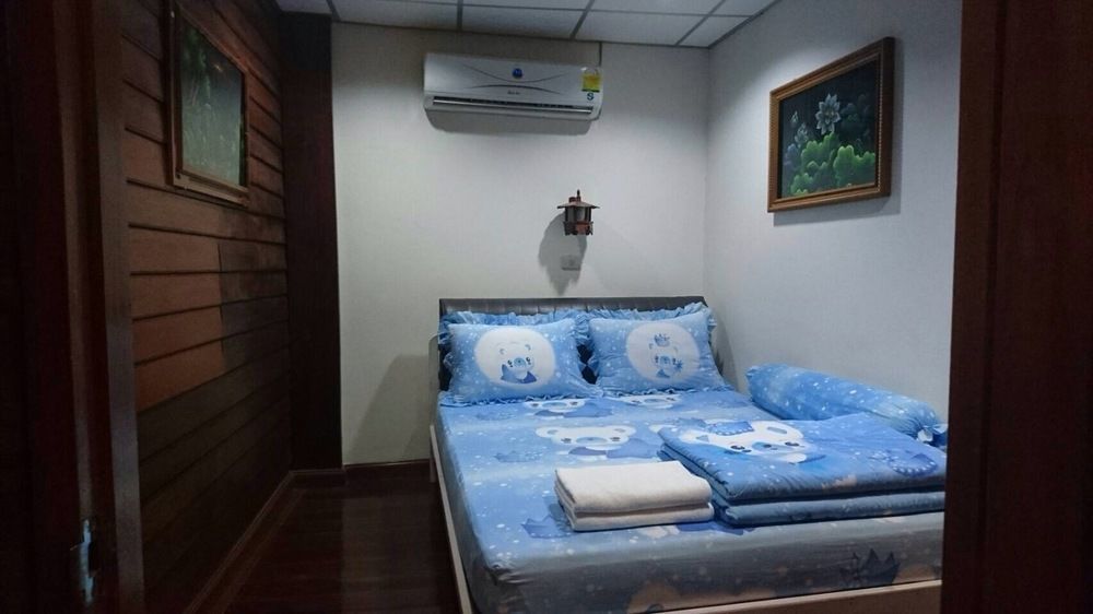 Ban Mae Arom Apartamento Amphawa Exterior foto