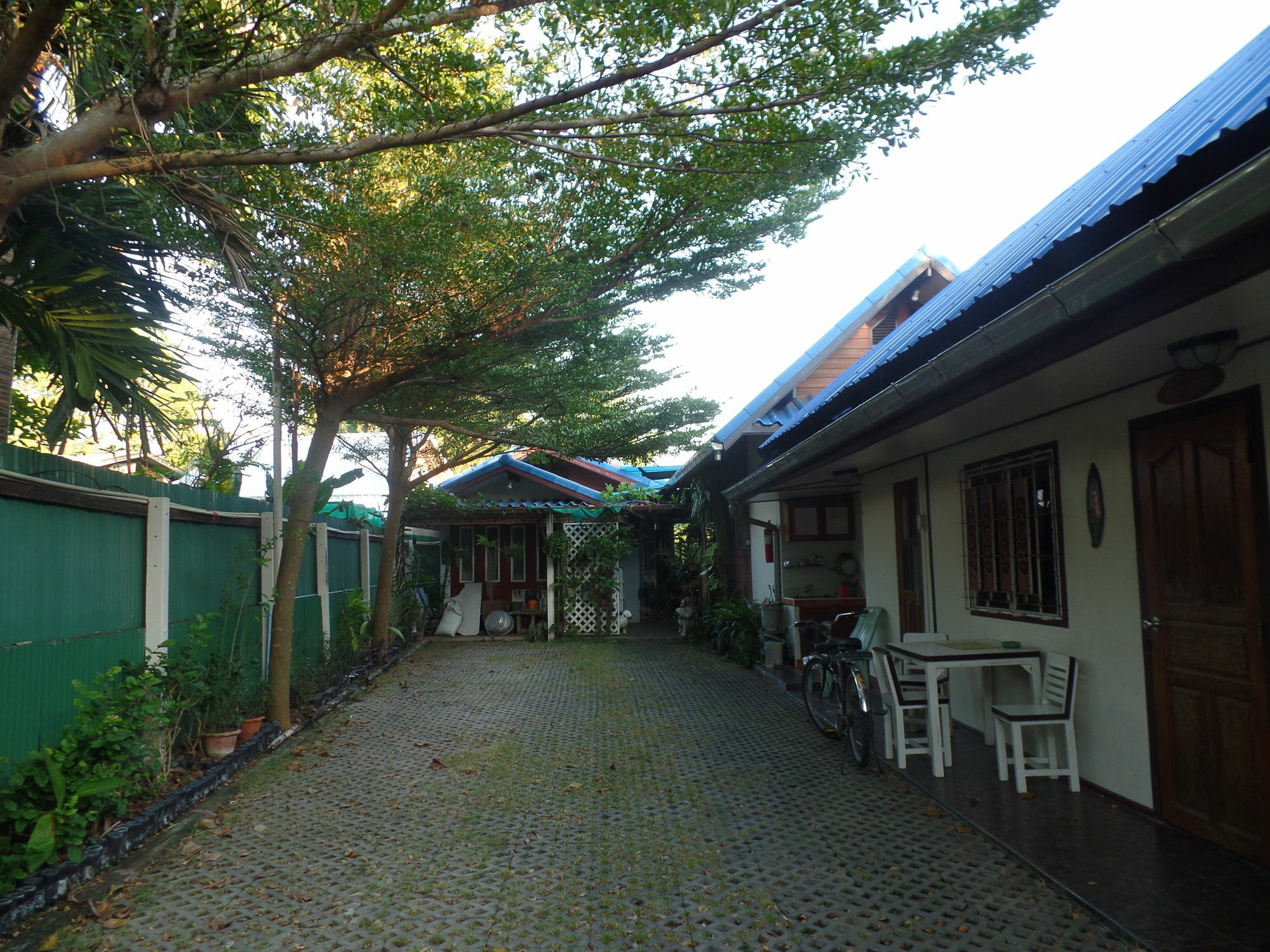 Ban Mae Arom Apartamento Amphawa Exterior foto