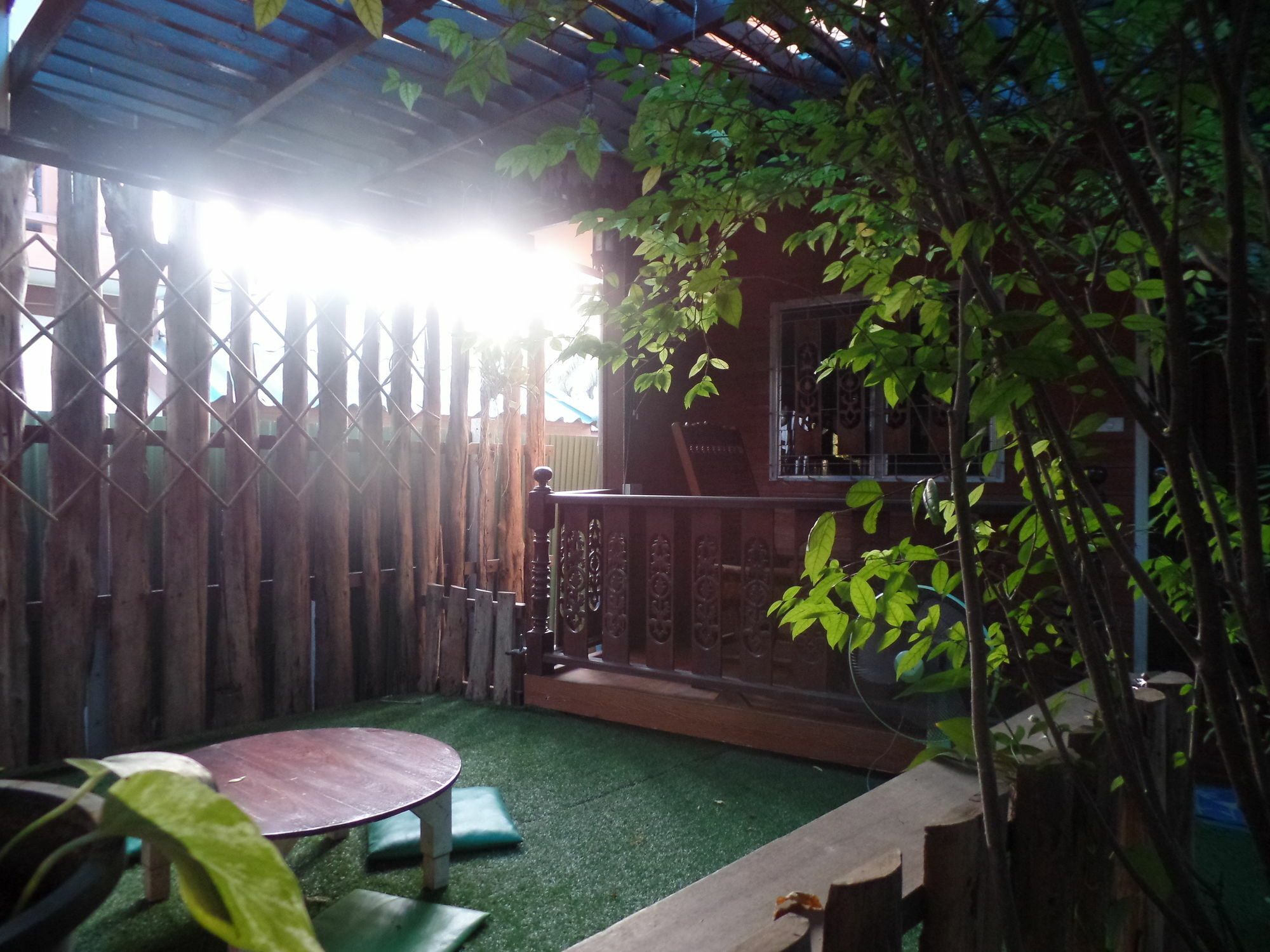Ban Mae Arom Apartamento Amphawa Exterior foto