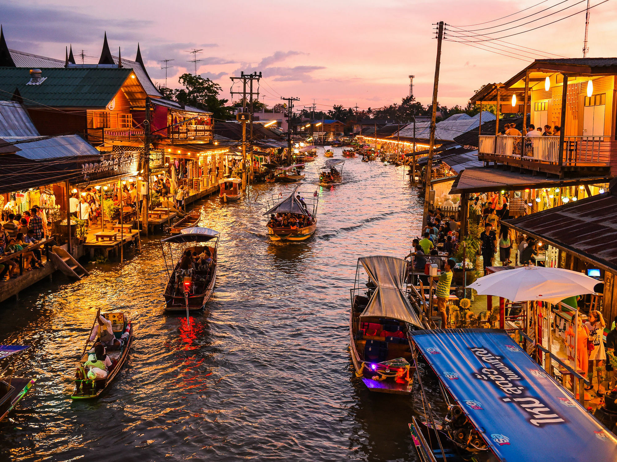 Ban Mae Arom Apartamento Amphawa Exterior foto