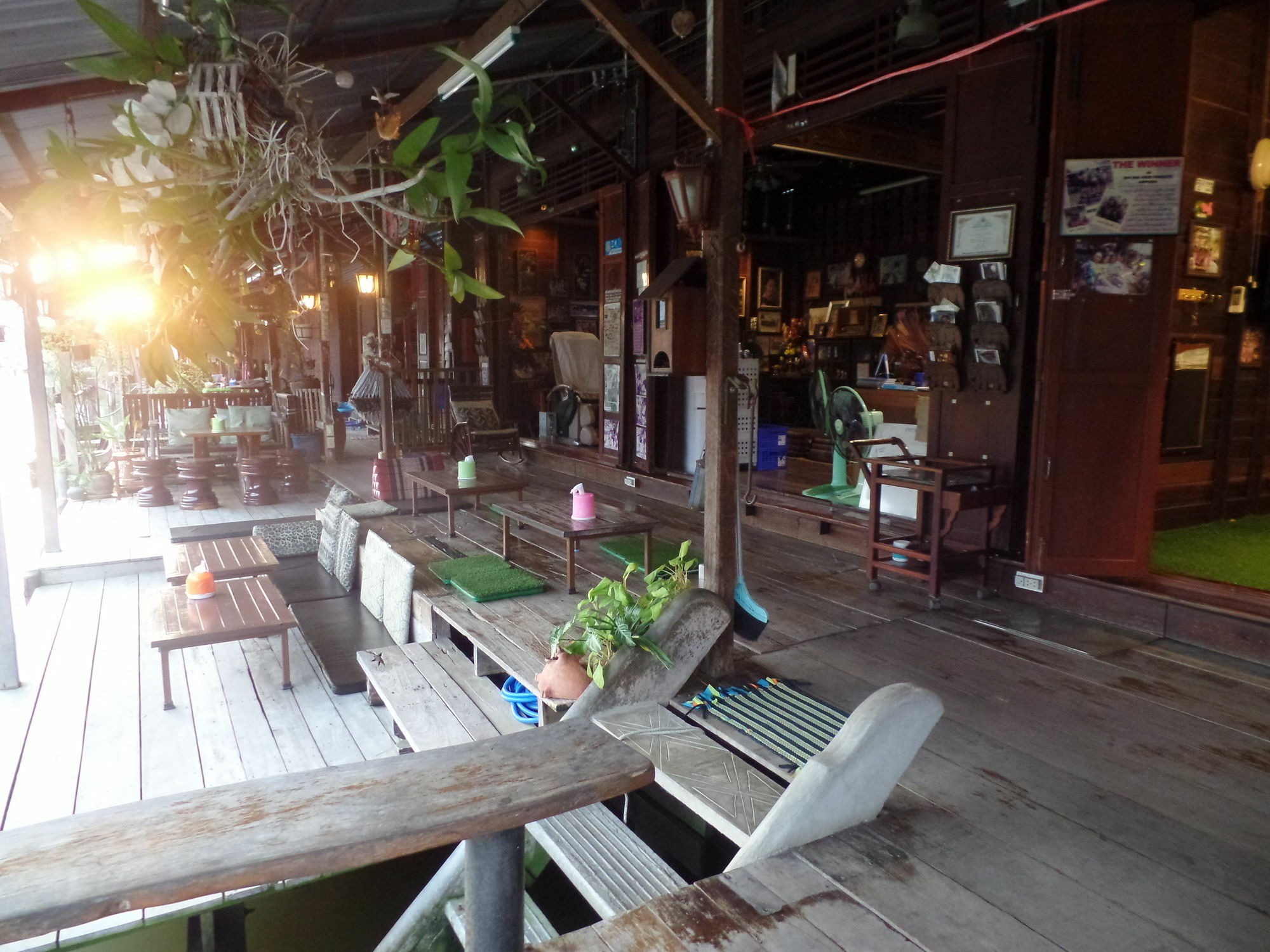 Ban Mae Arom Apartamento Amphawa Exterior foto